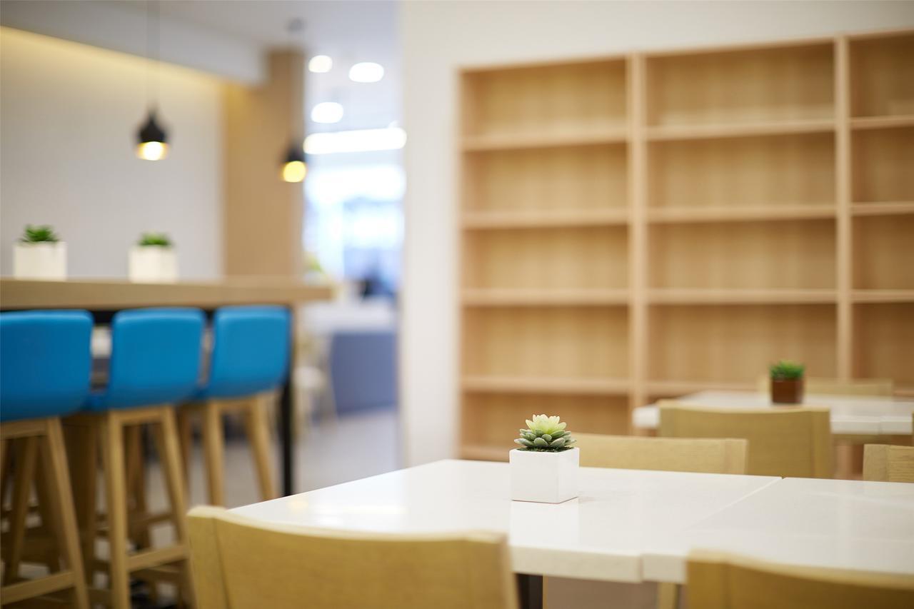 汉庭酒店长春前进大街店 外观 照片